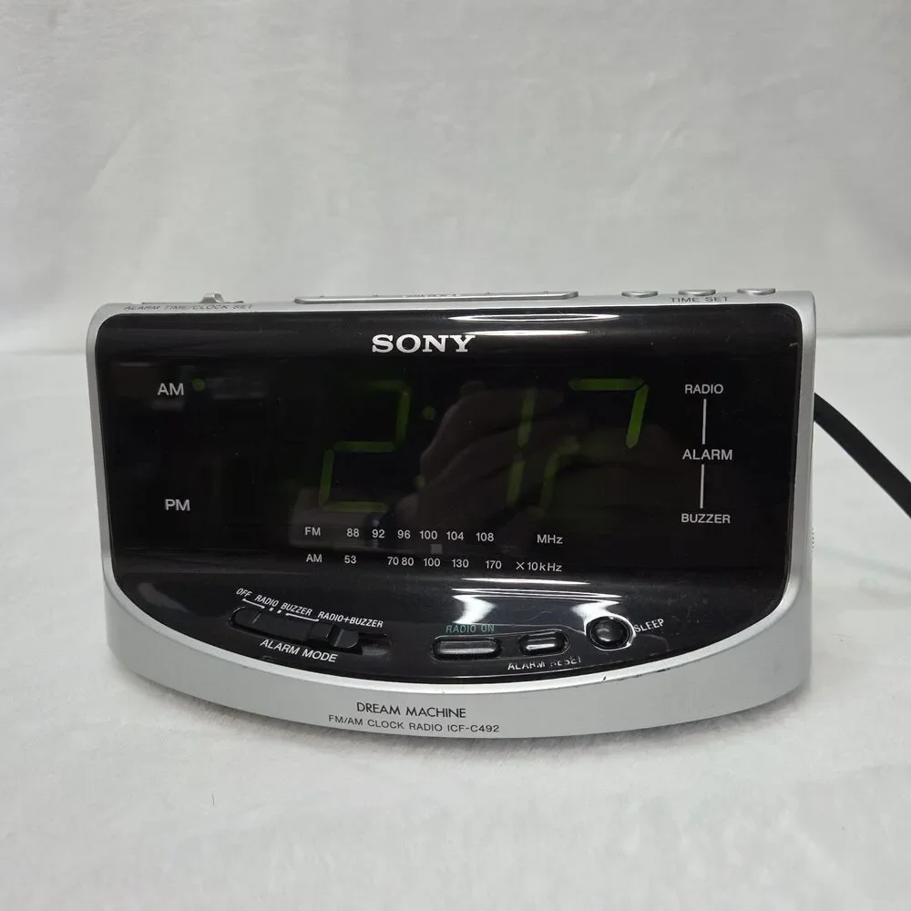 Sony Clock Dream Machine Large Display Alarm ICF-C492 AM/FM Radio Silver Black